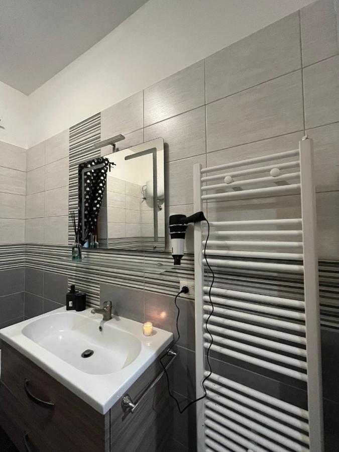 Seaside Apartment Castellammare di Stabia Exterior photo